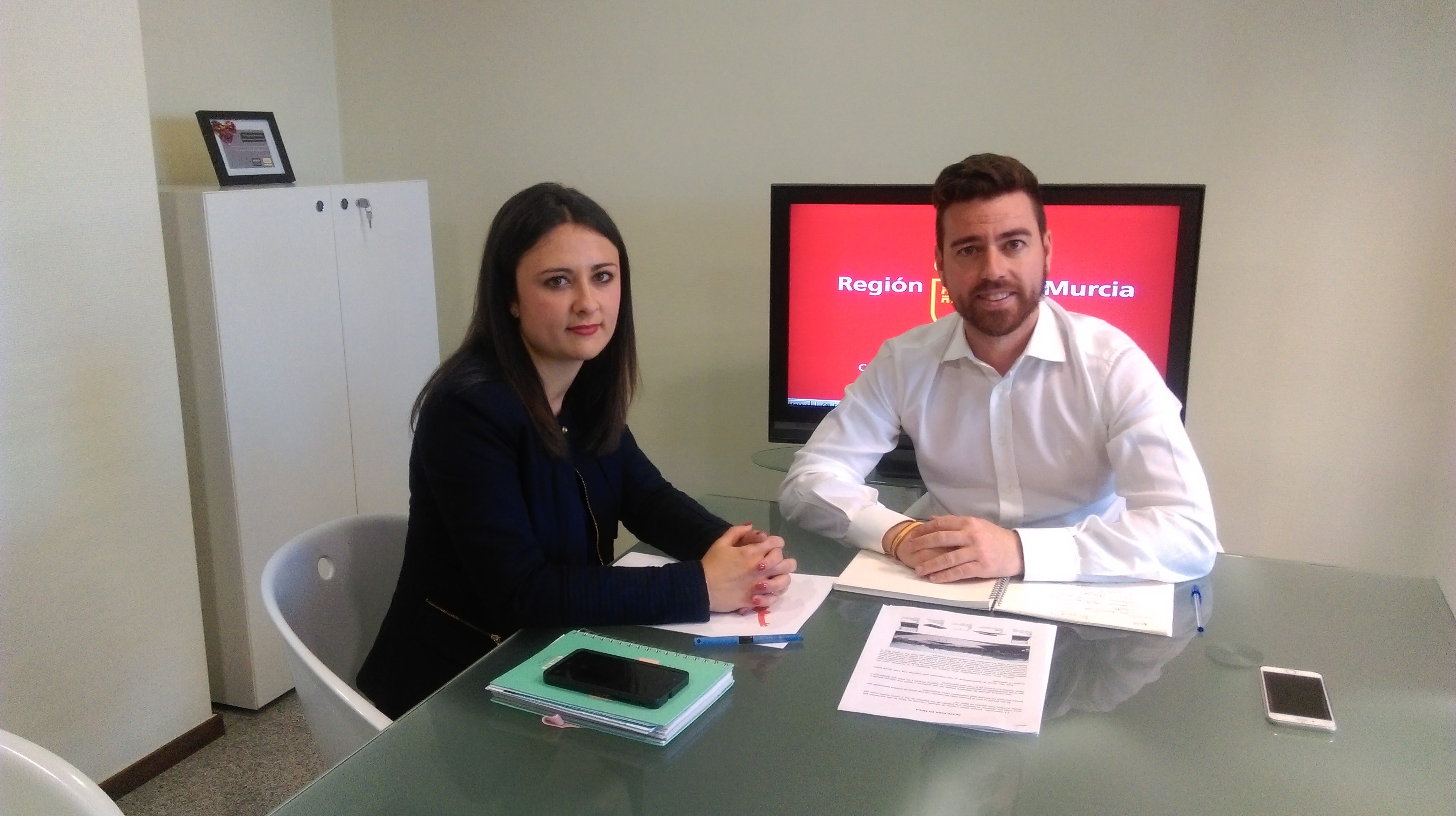 reunión con el director de juventud de la región de murcia