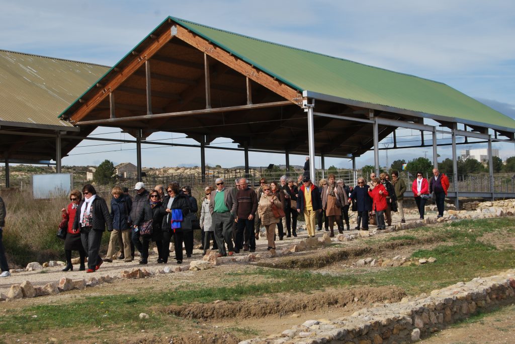 120 visitantes mula 2