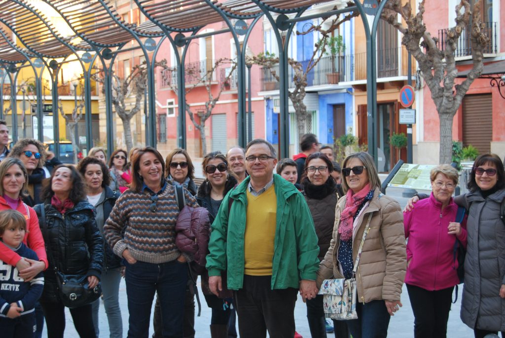 120 visitantes mula 3