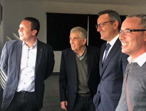 Visita del Delegado del Gobierno a las instalaciones de FRUCIMU acompañado Alcalde