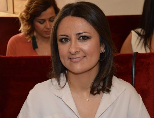 Entrevista en Radio Mula de la concejala de Presidencia, Hacienda,  Personal y Turismo,  Alejandra Martínez