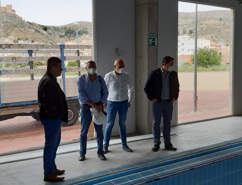 Se inician las obras de adecuación y puesta a punto de la piscina climatizada