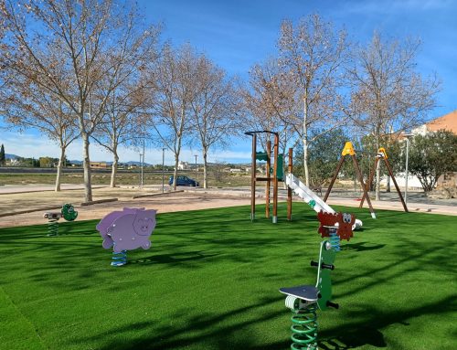 PARQUES Y JARDINES | El Ayuntamiento de Mula invierte cerca de 100.000€ en la reparación de parques y jardines