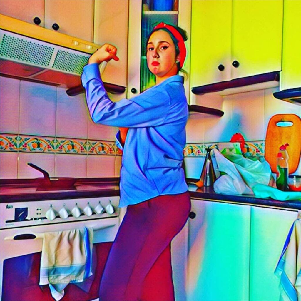 'Polémica hasta haciendo la cena', de María Porras Alcón.